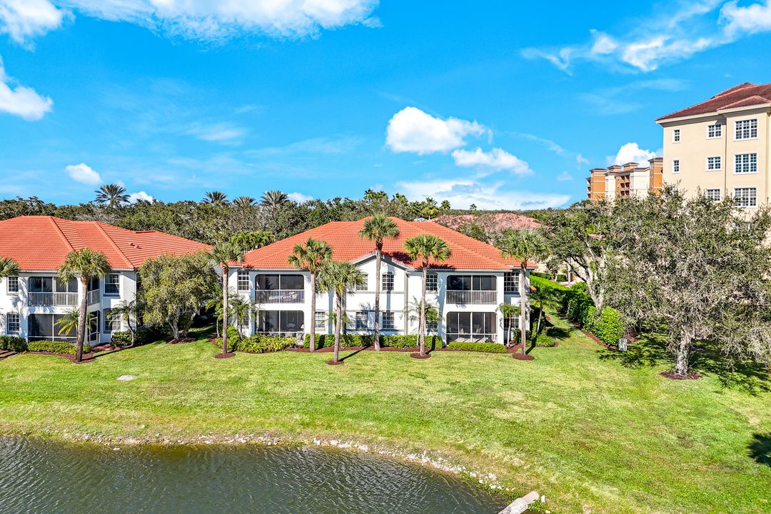 610 Laguna Royale Blvd #1001, Naples, FL 34119