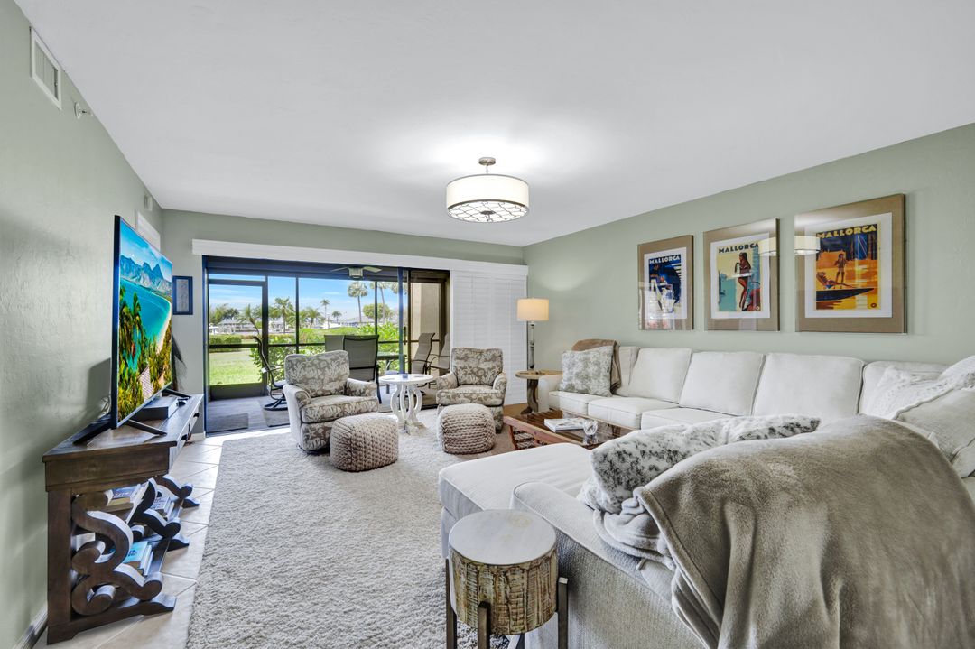 9435 Sunset Vista Dr #211, Fort Myers, FL 33919