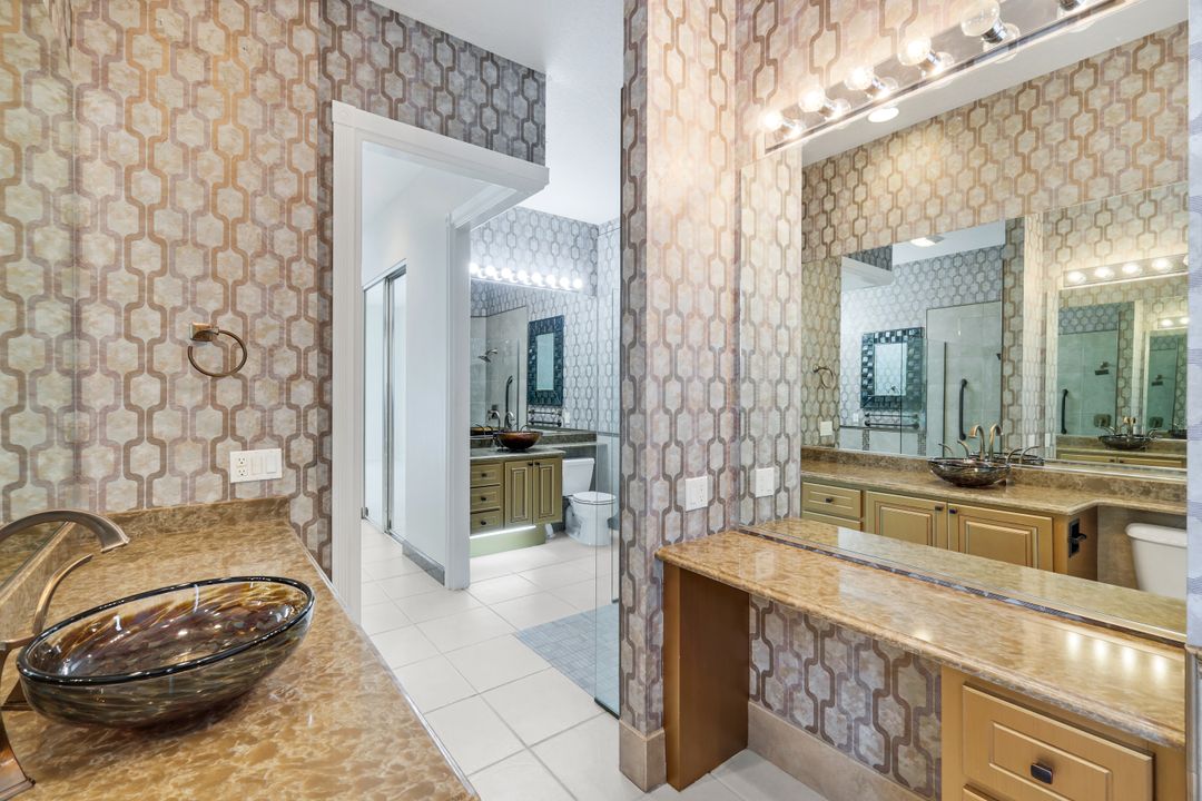 2709 Island Pond Ln, Naples, FL 34119