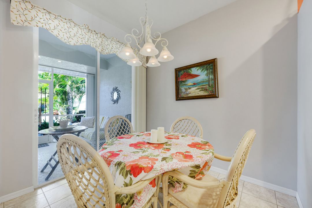 1898 Morning Sun Ln, Naples, FL 34119