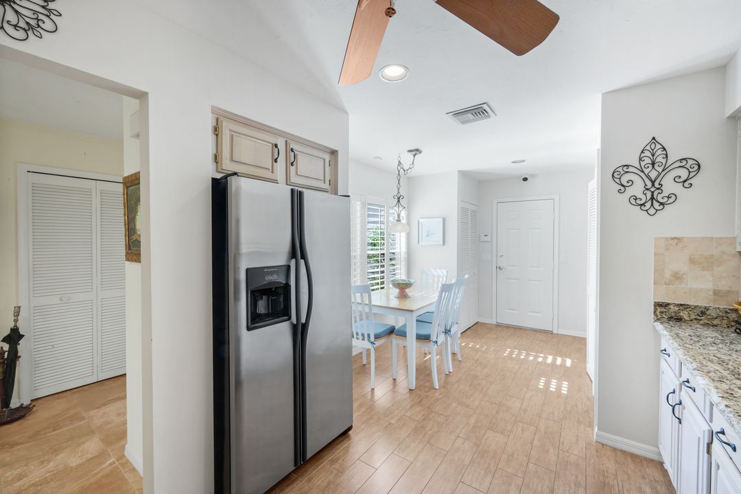 6636 Trident Way, Naples, FL 34108