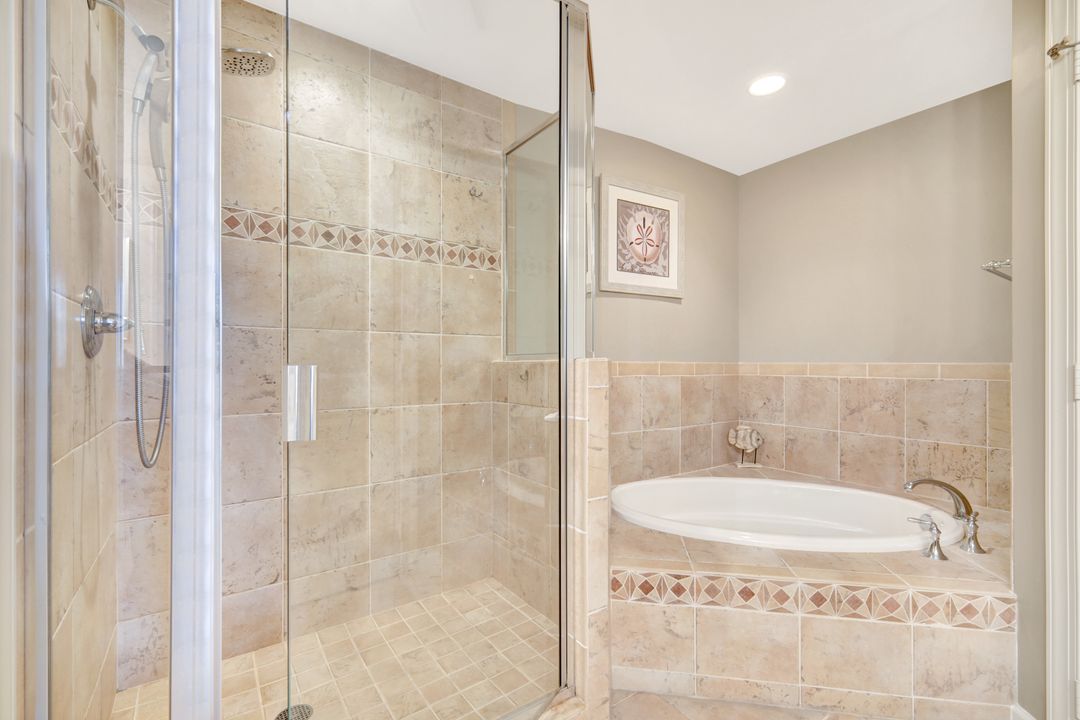 5781 Cape Harbour Dr #1005, Cape Coral, FL 33914