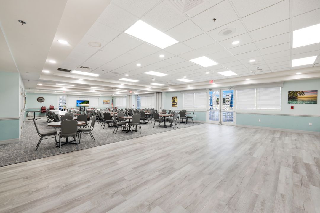 16655 Lake Cir Dr #837, Fort Myers, FL 33908