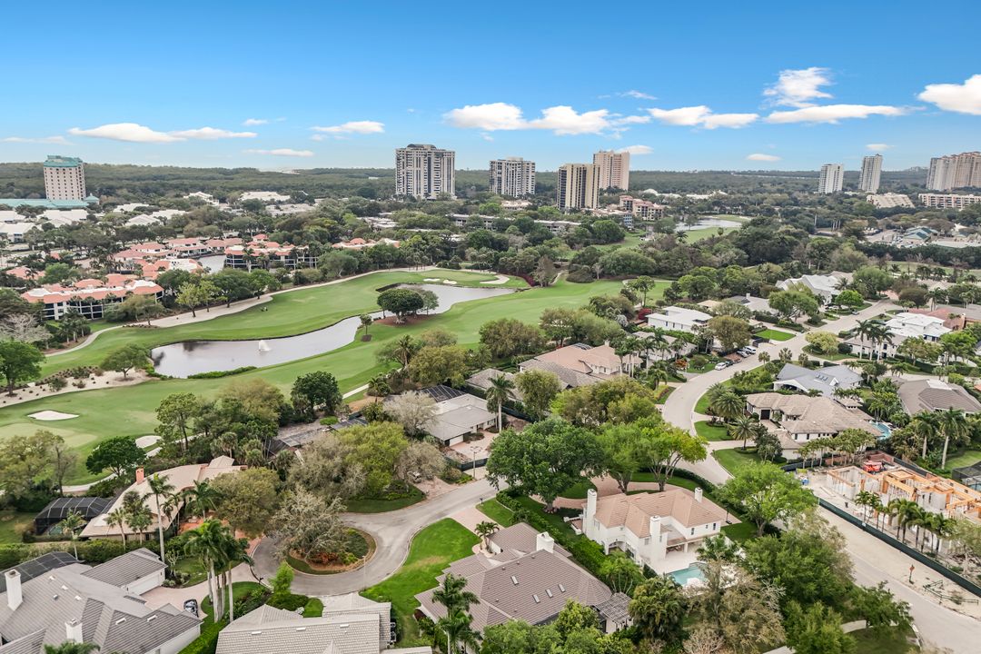 730 Bay Tree Ct, Naples, FL 34108