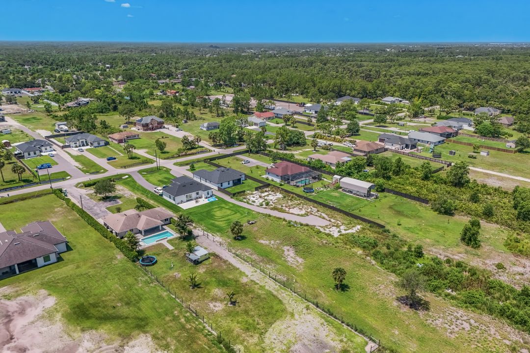 3857 39th Ave NE, Naples, FL 34120