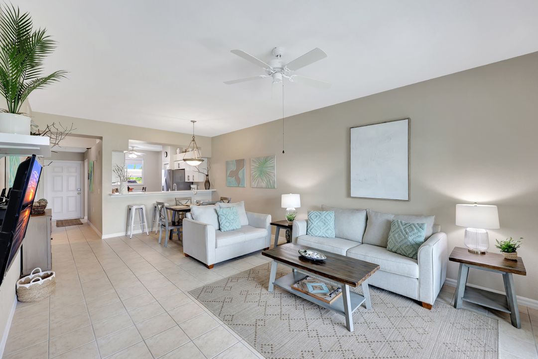 16615 Lake Cir Dr #414, Fort Myers, FL 33908