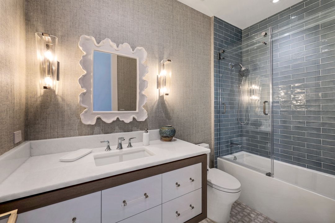 403 Neapolitan Way, Naples, FL 34103