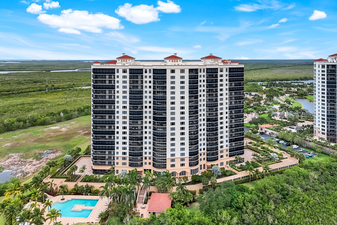 1050 Borghese Ln #106, Naples, FL 34114