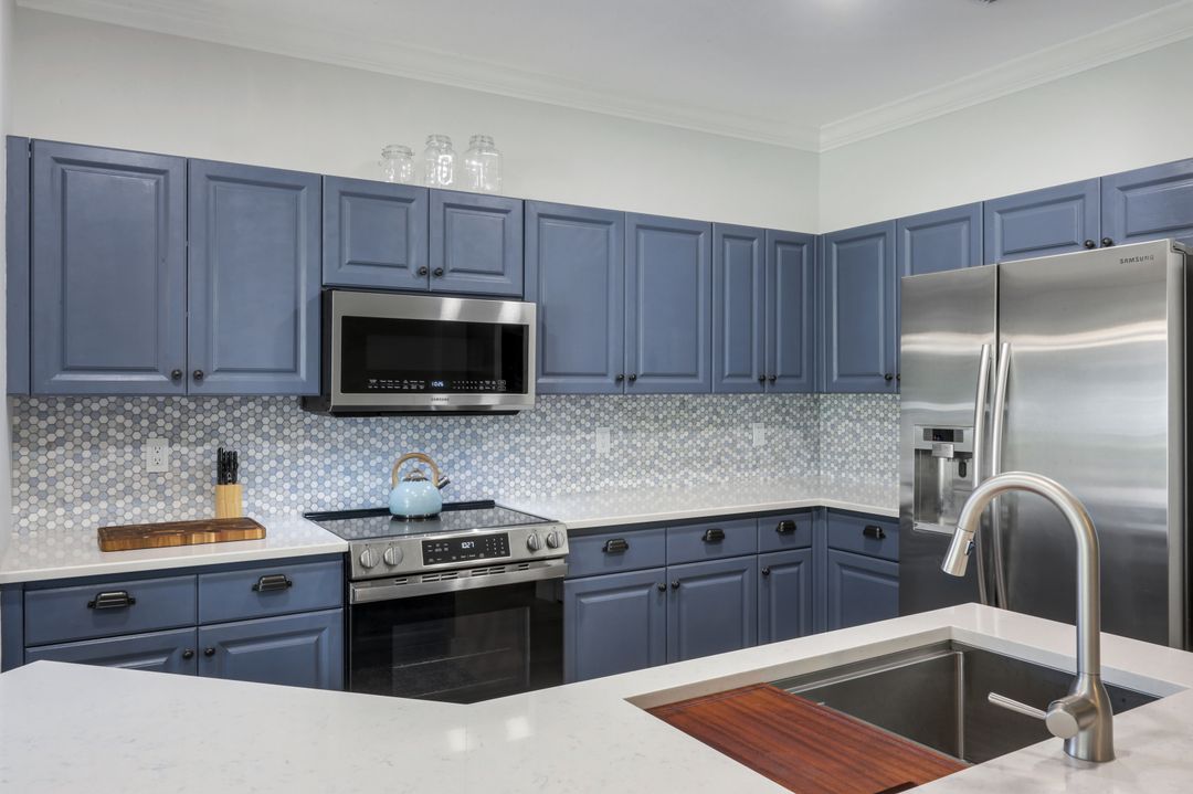 6355 Lexington Ct #102, Naples, FL 34110