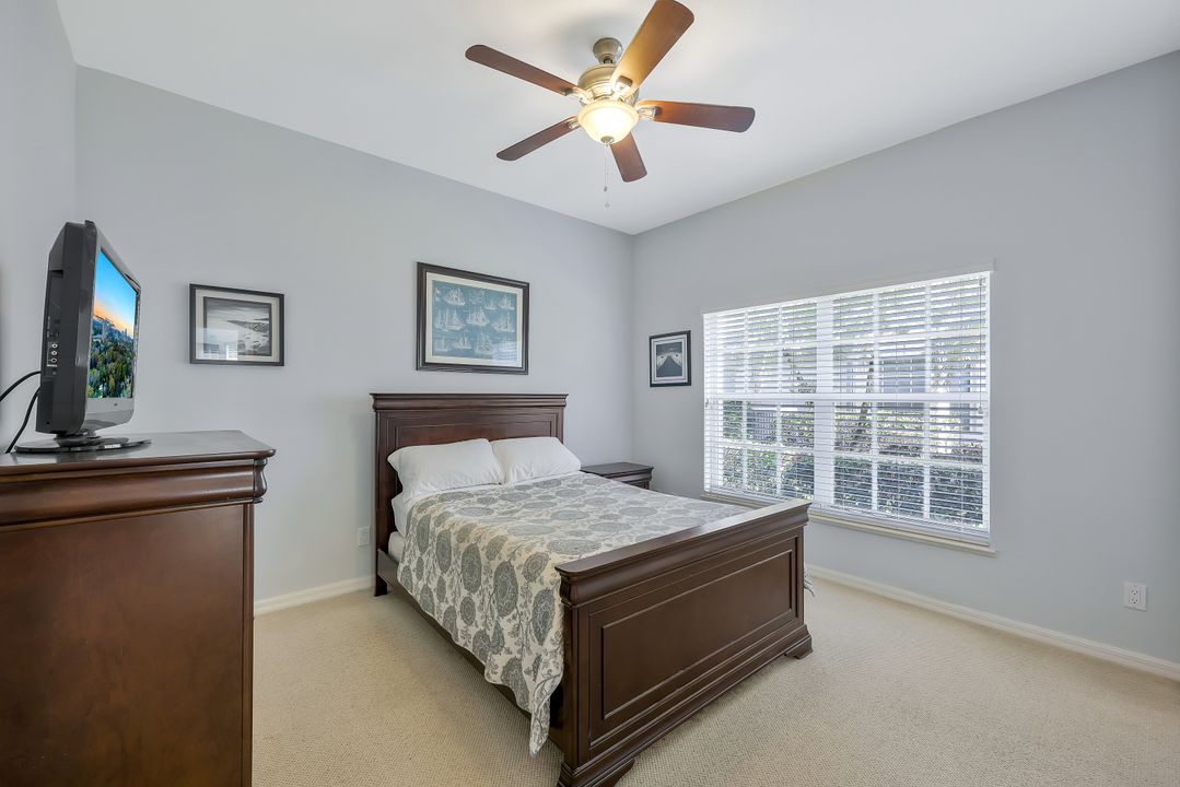 180 Via Perignon, Naples, FL 34119
