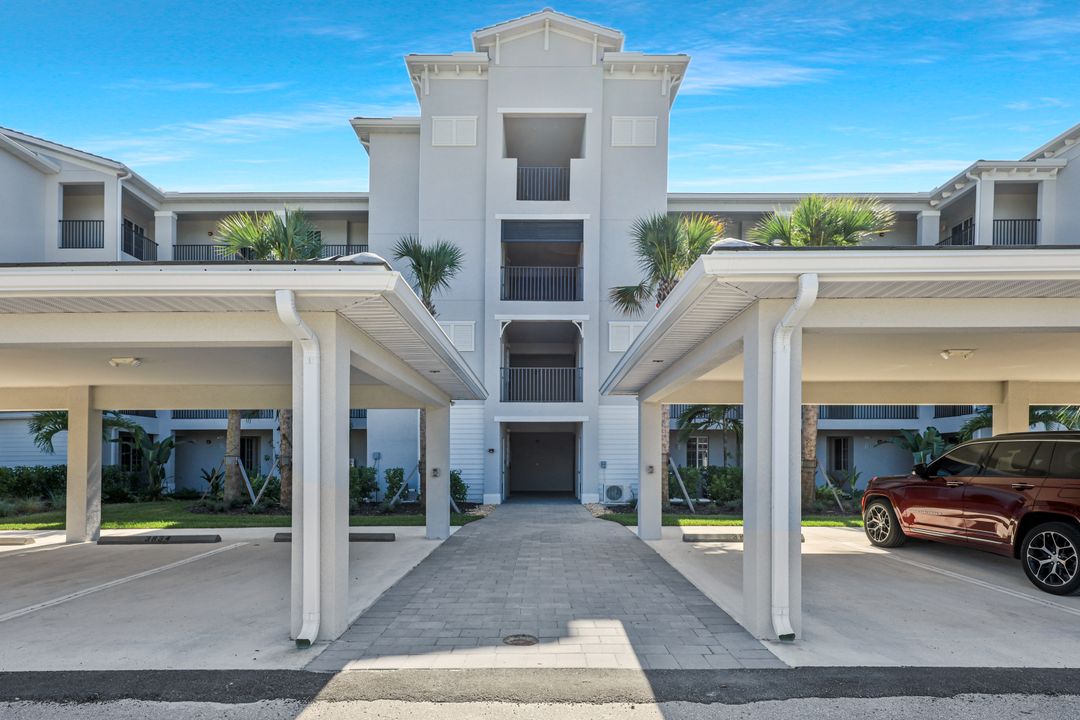 5527 Double Eagle Cir #3832, Ave Maria, FL 34142