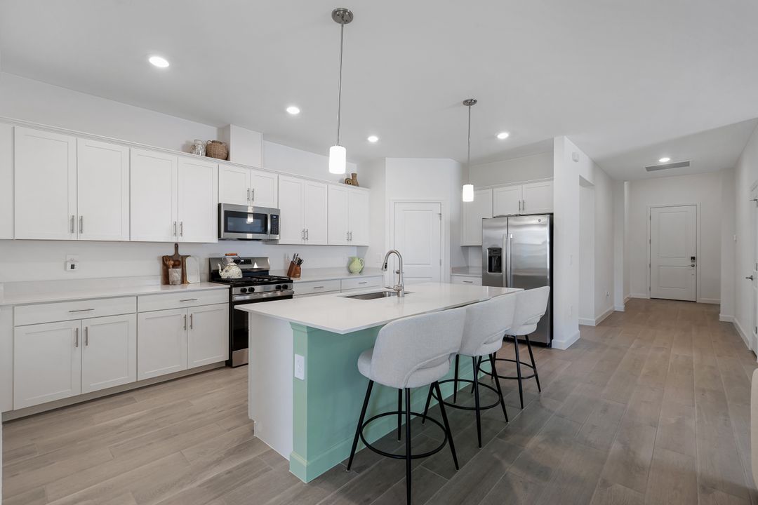 19239 Gentry Pl, Estero, FL 33928