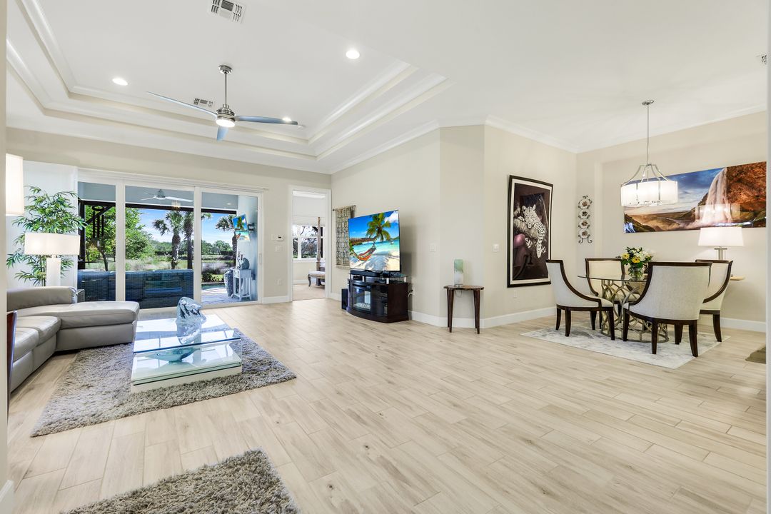 5802 Haiti Dr, Naples, FL 34112