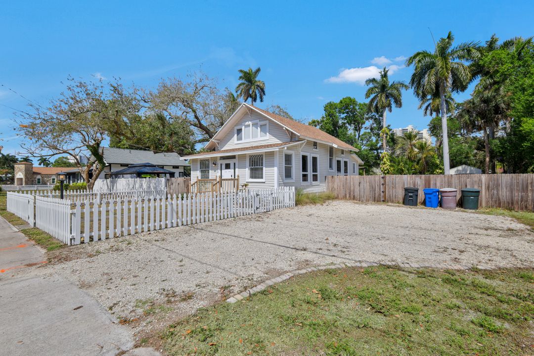 2723 Second St, Fort Myers, FL 33916
