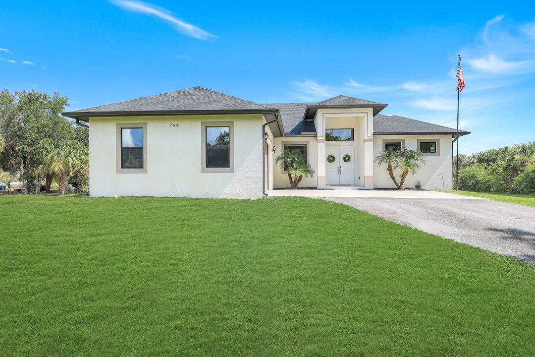 763 35th Ave NW, Naples, FL 34120
