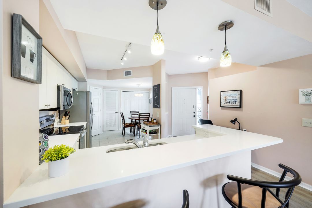 5440 Worthington Ln, Naples, FL 34110