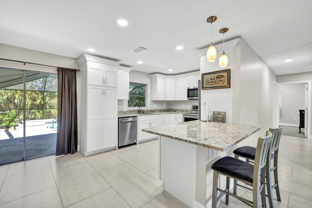 1737 Serenity Ln, Sanibel, FL 33957