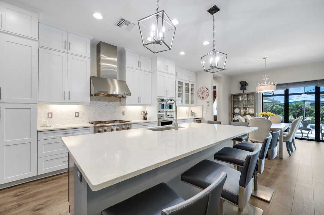 9351 Montelanico Loop, Naples, FL 34119