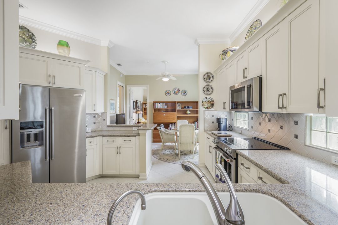 755 Bentwater Cir #201, Naples, FL 34108