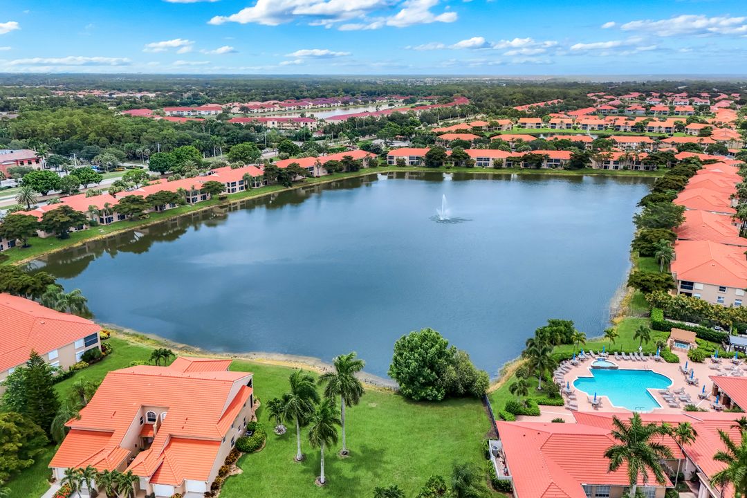6384 Huntington Lakes Cir #103, Naples, FL 34119
