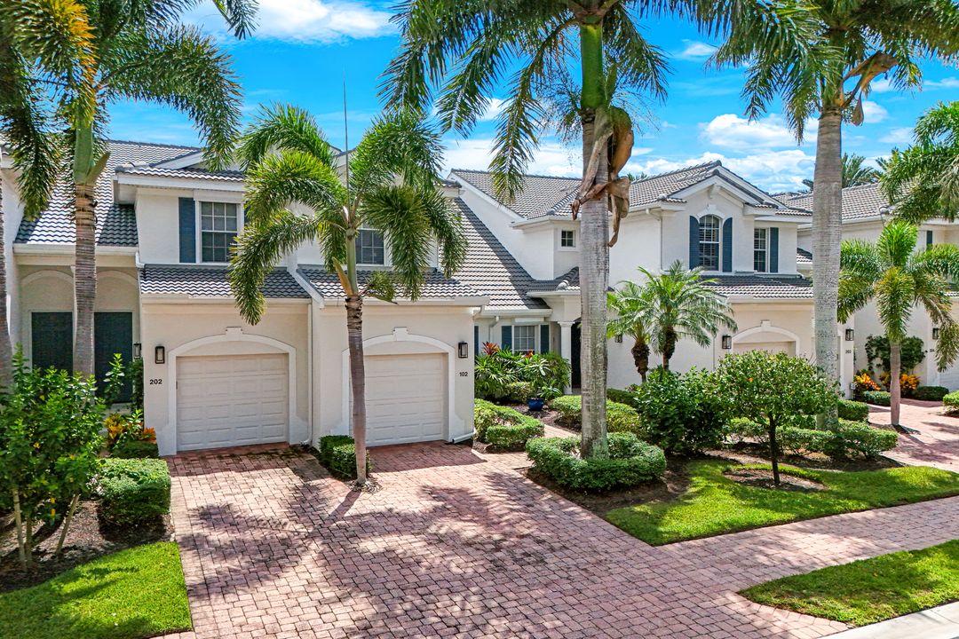 12867 Carrington Cir #102, Naples, FL 34105