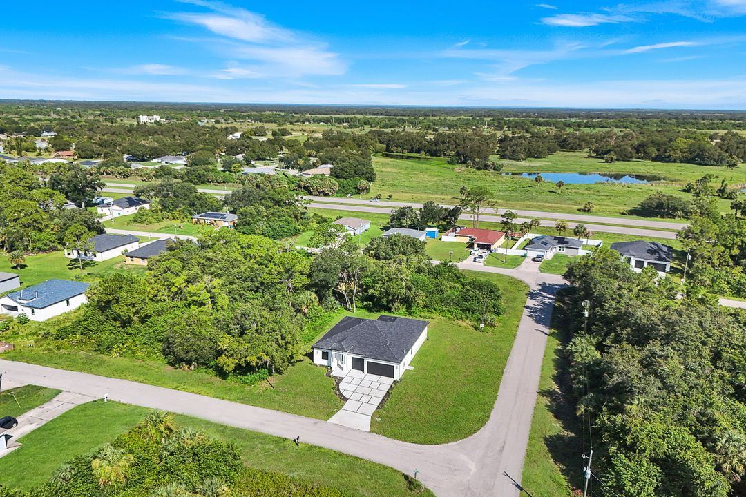 6044 Acorn Cir, LaBelle, FL 33935