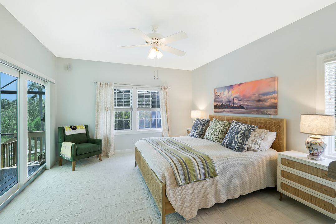 2130 Sunset Cir, Sanibel, FL 33957