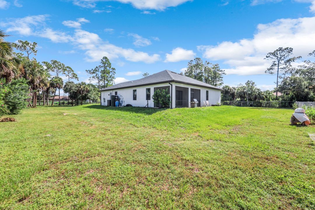 2682 4th Ave SE, Naples, FL 34117