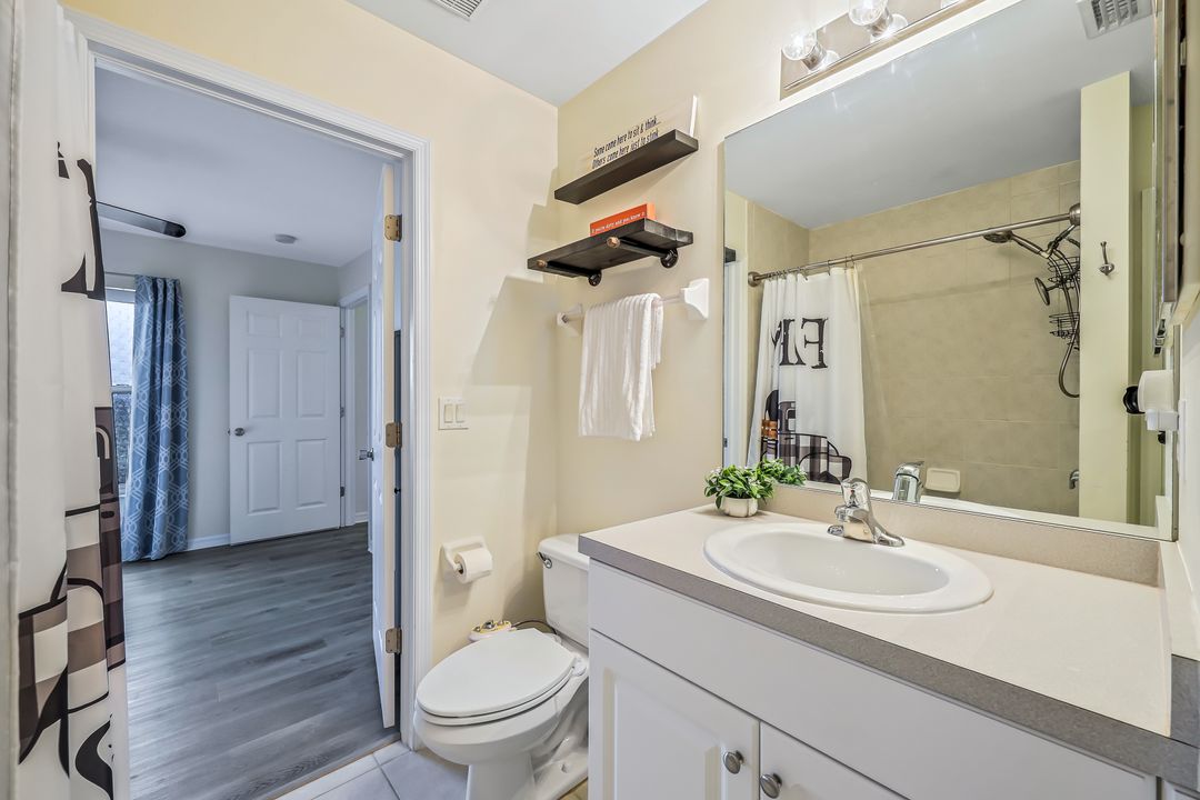 2217 SW 3rd Pl, Cape Coral, FL 33991