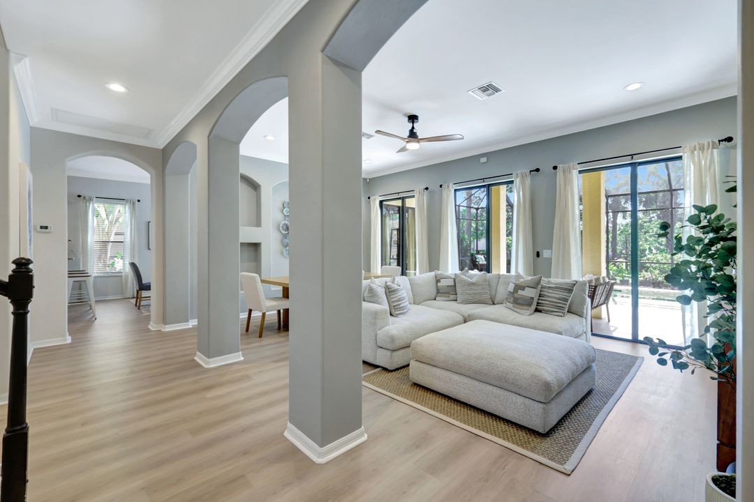 12693 Kentwood Ave, Fort Myers, FL 33913