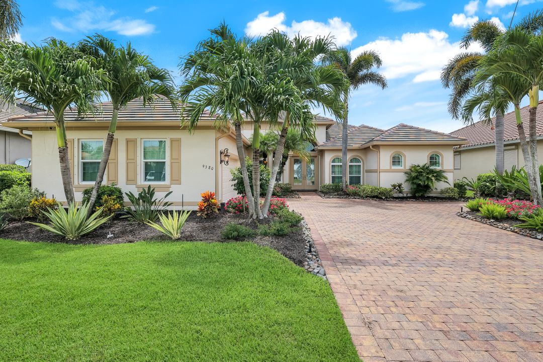 9380 Slate Ct, Naples, FL 34120