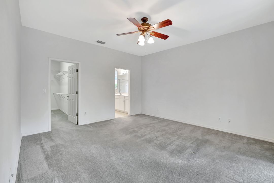 3617 Recreation Ln, Naples, FL 34116