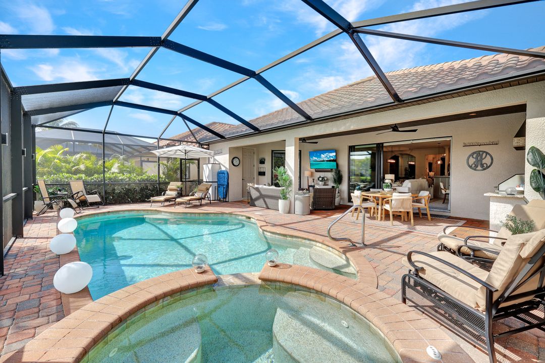 28561 Westmeath Ct, Bonita Springs, FL 34135