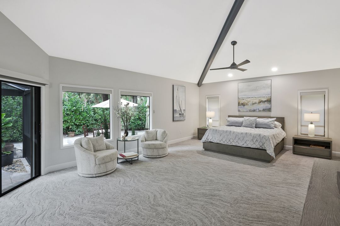 730 Bay Tree Ct, Naples, FL 34108