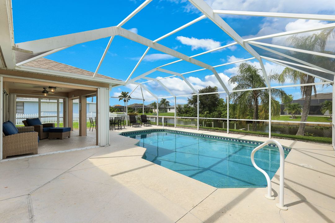 615 SW 39th Terrace, Cape Coral, FL 33914