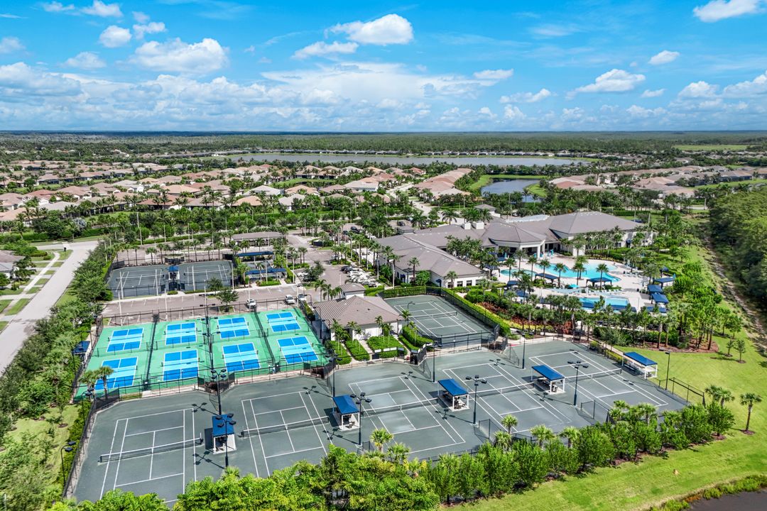 28550 Sicily Loop, Bonita Springs, FL 34135