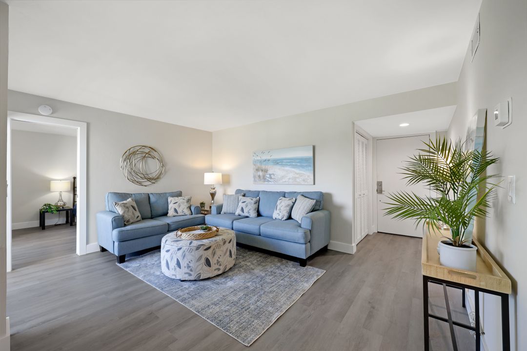 3605 Boca Ciega Dr #208, Naples, FL 34112