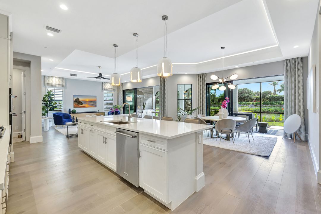 16340 Corsica Way #101, Naples, FL 34110