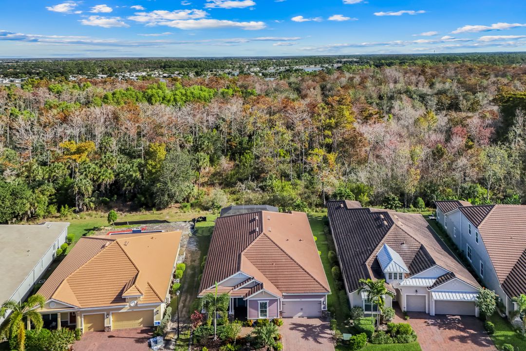 3837 Helmsman Dr, Naples, FL 34120