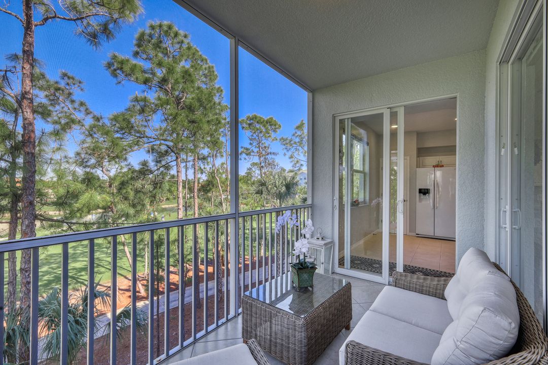 4000 Loblolly Bay Dr #302, Naples, FL 34114