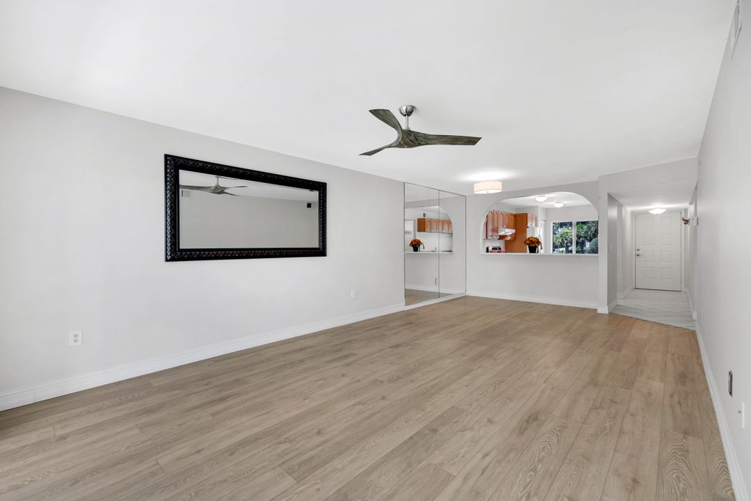 3051 Sandpiper Bay Cir #I101, Naples, FL 34112