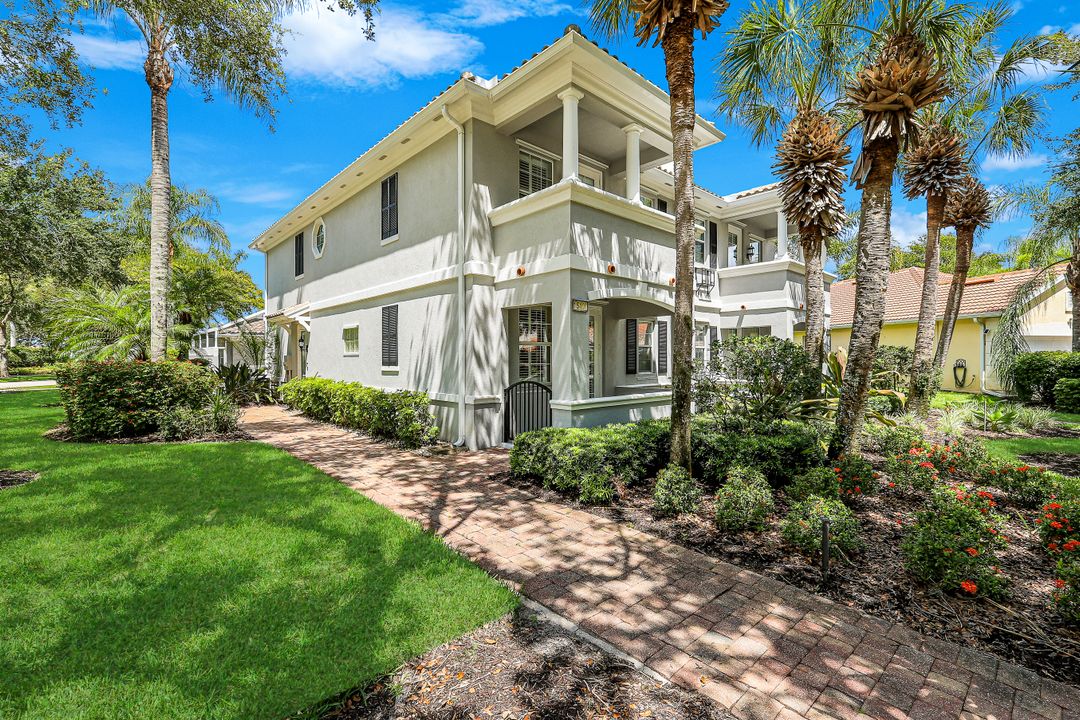 15400 Almaco Cir, Bonita Springs, FL 34135