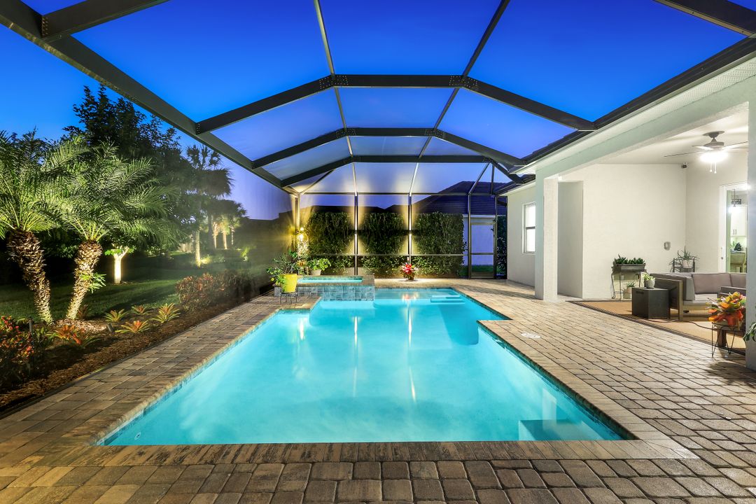 14841 Blue Bay Cir, Miromar Lakes, FL 33913