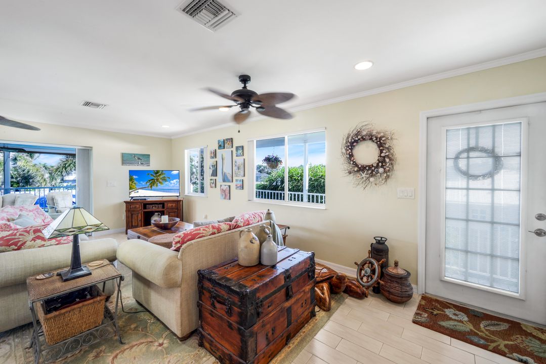 3232 Stabile Rd, Saint James City, FL 33956