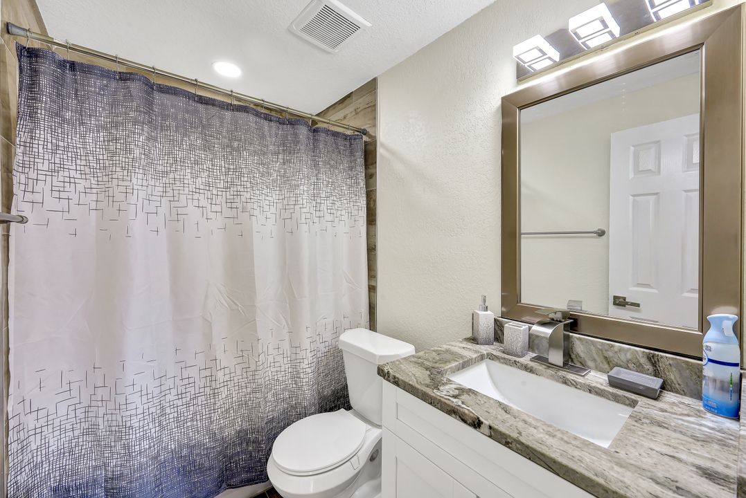 1273 5th Ave N, Naples, FL 34102