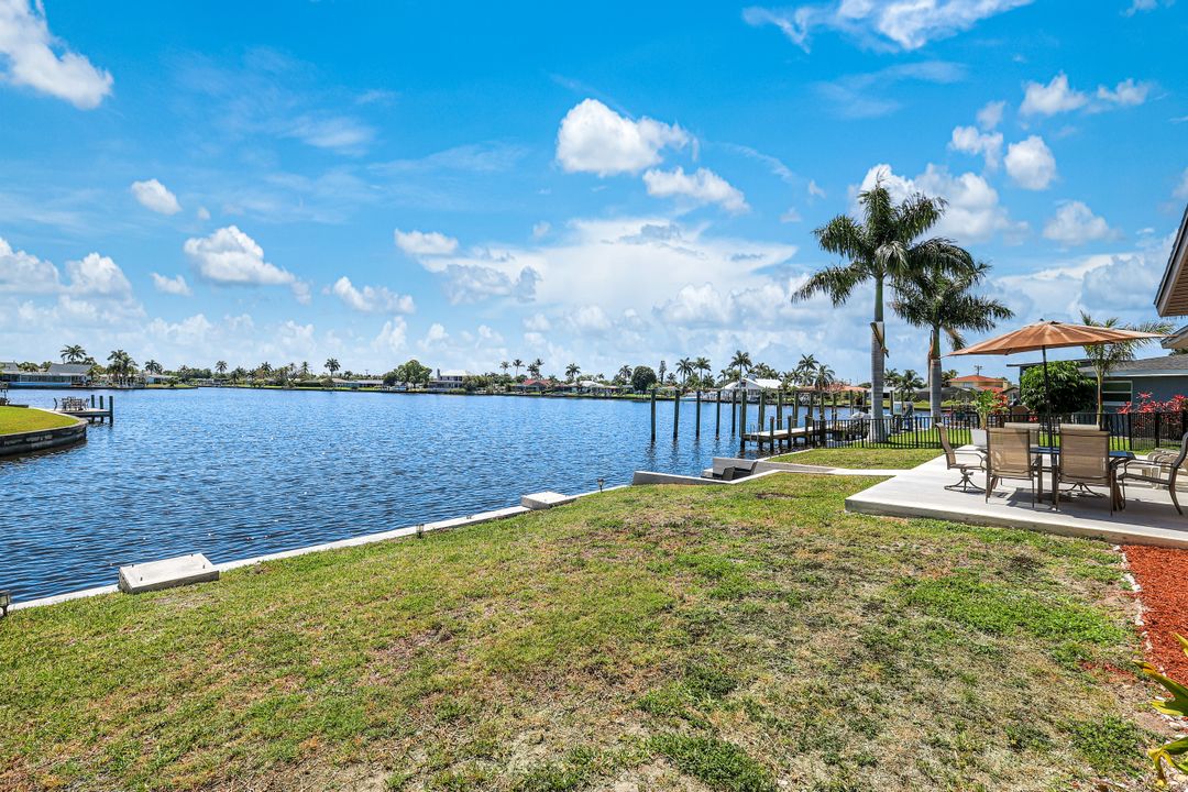 4530 Vinsetta Ave, North Fort Myers, FL 33903