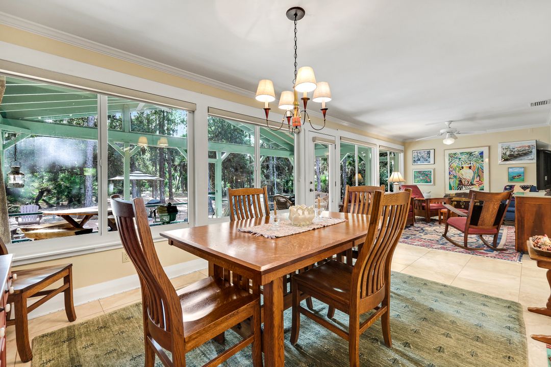 4420 7th Ave SW, Naples, FL 34119