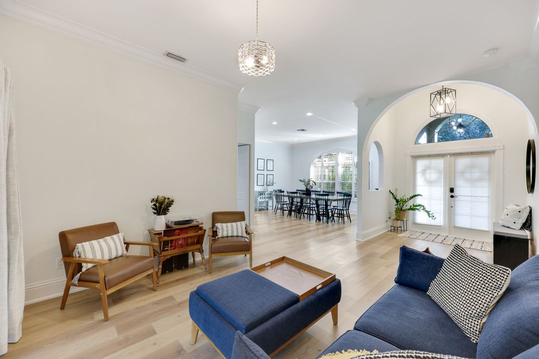 7500 Woodland Bend Cir, Fort Myers, FL 33912