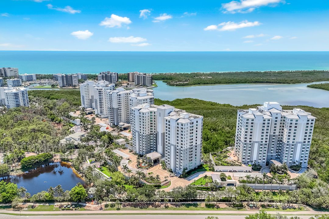 275 Indies Way #1603, Naples, FL 34110