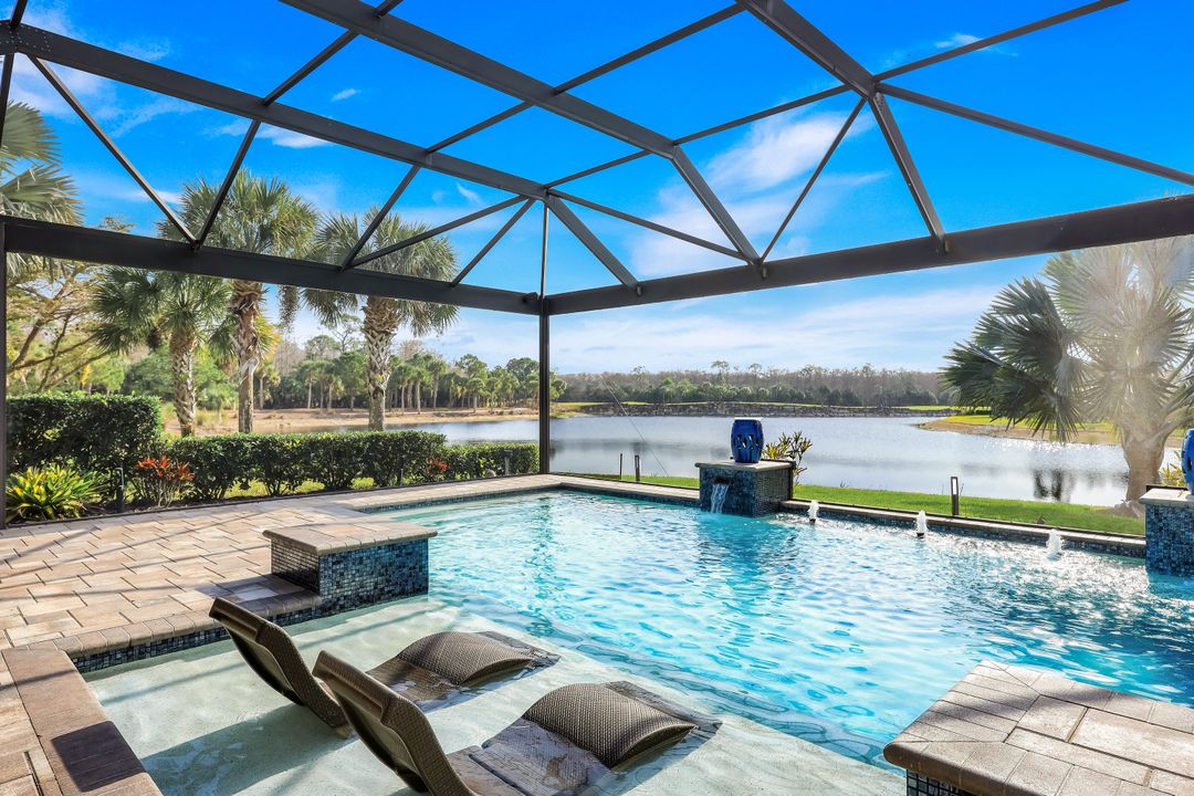 9180 Ores Cir, Naples, FL 34120